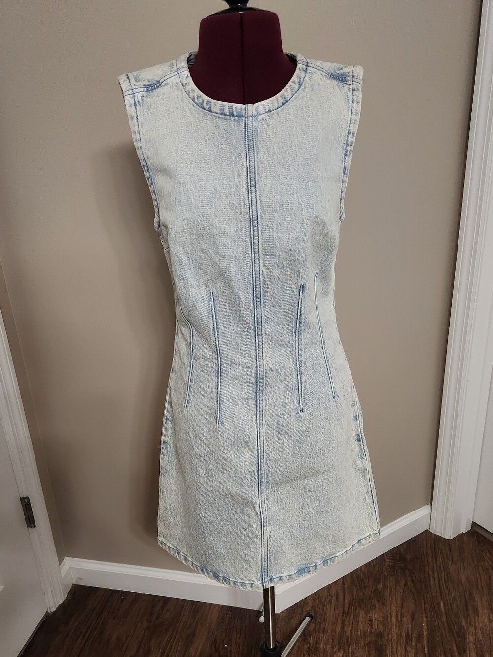 Abercrombie & Fitch Sleeveless Denim Dress